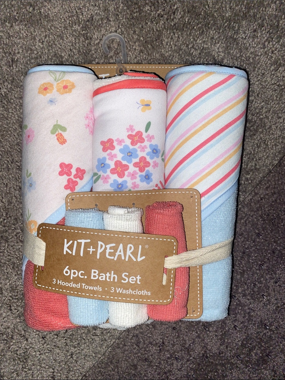 Kit + Pearl Bath set 3 towels and 3 wash cloths